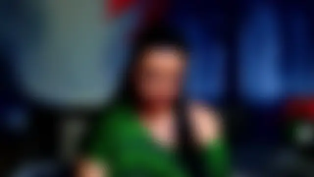 Pokój czatu na żywo – ElizabethEven