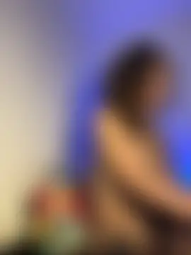 Liaisnotgone 网络视讯表演