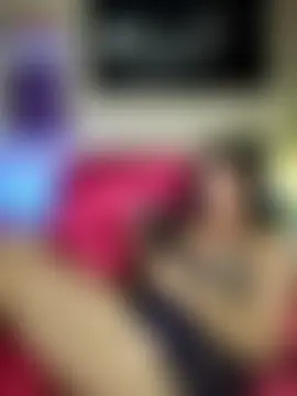 غرفة دردشة TheDime المباشرة