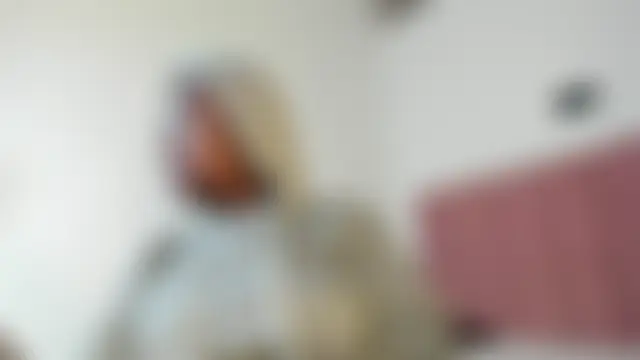 Tahira_21_ Live chatroom