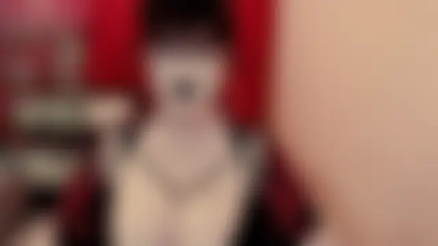 QuuenOfSin's Live Chat Room