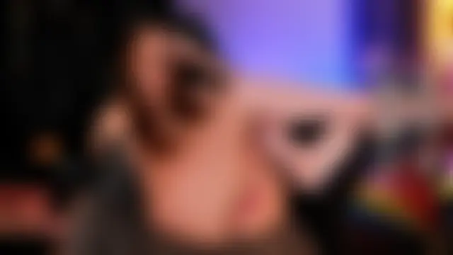 Živá chatovací místnost MissEmberSkye