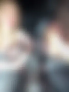 Show modela Emma_Catt na web-kameri