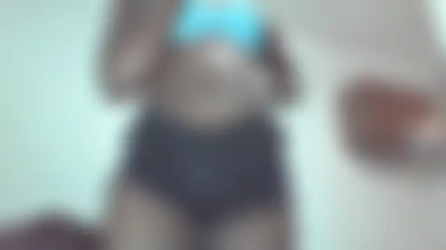 julietunderwooodのウェブカメラショー