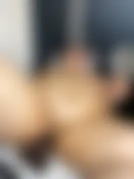 Fifty_Shades_Of_Redd Chat Room in diretta