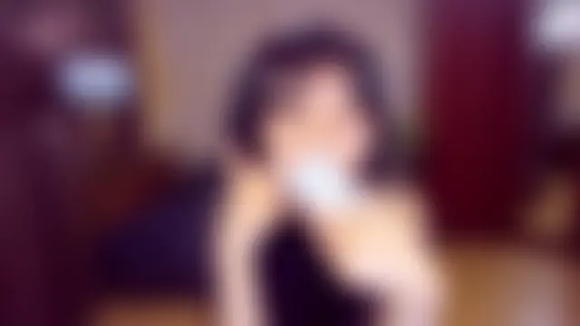 SheilaRare Adlı Modelin Canlı XXX Sohbeti