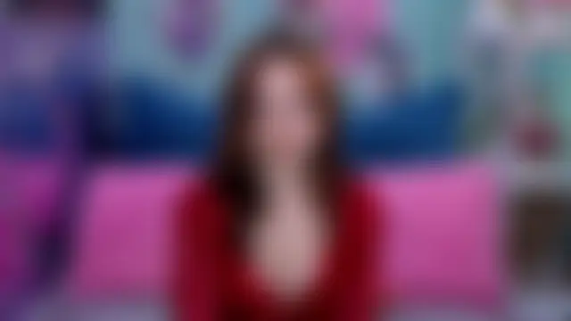 Pokazy przed kamerką – VivienneRo