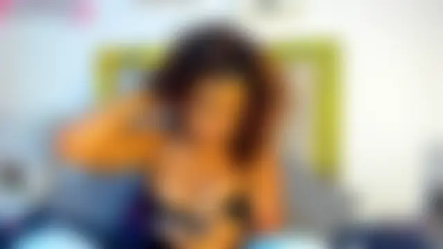 vahiolet_fuentes élő chatszobája