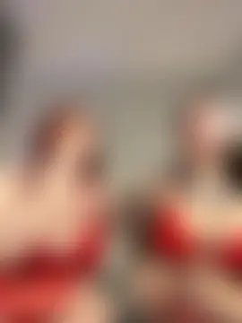 omgsexxxypixie's Webcam Show