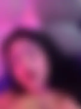 lucianaroy Adlı Modelin Canlı XXX Sohbeti