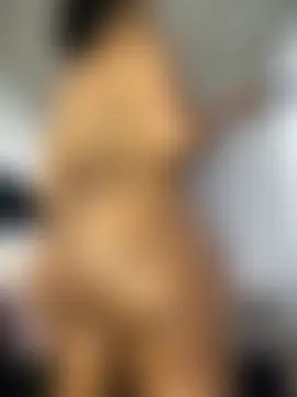 Mercedes_555 Live Chatrum