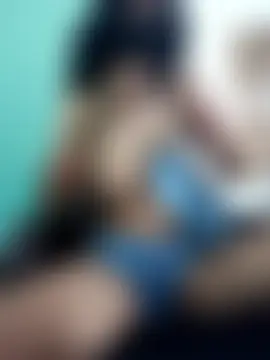 Aafreen_36 Adlı Modelin Canlı Sohbet Odası