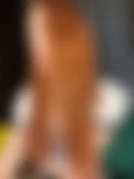 Chat soba uživo modela LittleFox___