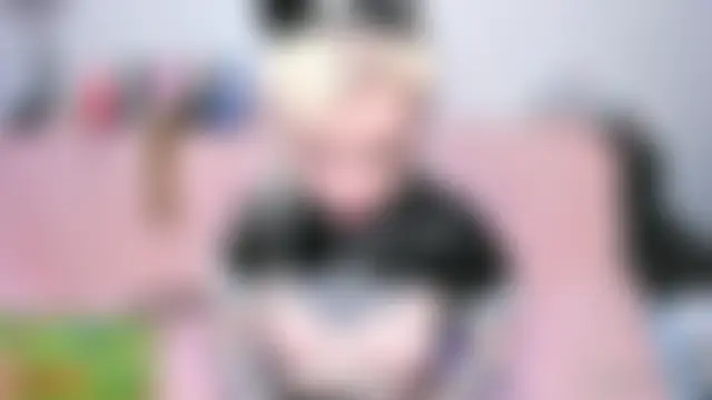 Chat soba uživo modela HelenGoat