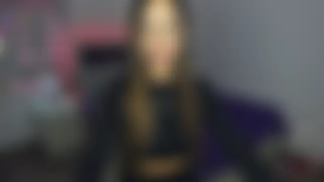 Онлайн чат KarolinaHaley