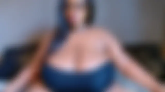 MatureBustyAngiexx – webcam-show