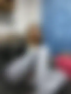 Anita-Smith 现场聊天室