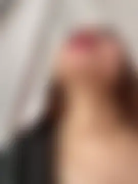 Adarha_Ramirez élő chatszobája