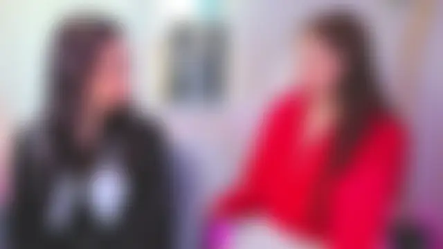 Sofia_Plump élő chatszobája