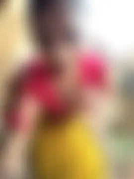 R_Roshni's Live Chat Room