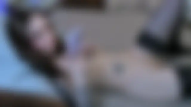 Pokazy przed kamerką – NaughtyLoryy