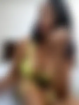 karla69mf Adlı Modelin Canlı XXX Sohbeti