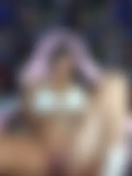 charlottte_wh Pertunjukan Webcam