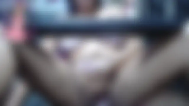 Czat XXX na żywo – Sharloth_milf