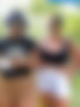 anita1976: διαδικτυακό σόου στην κάμερα