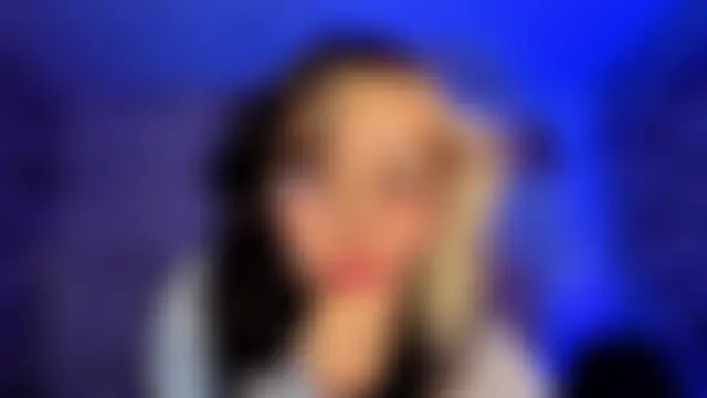 Chat XXX en directo de Hela_v