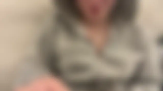 Lucyschicktのウェブカメラショー