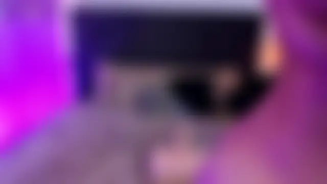 Tisha__lau Ruang Obrolan Langsung