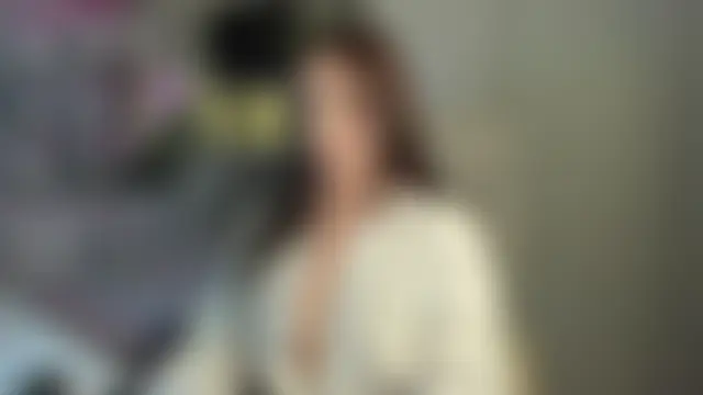 LiaWoow – Naživo chatovacia miestnosť