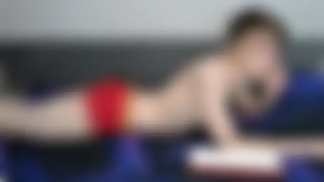 Pertunjukan Kamera Web Student_Oliver