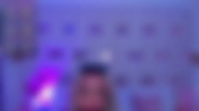 mia_schwarz élő XXX-chatje