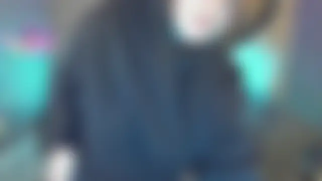 LuxSopphia Adlı Modelin Canlı XXX Sohbeti