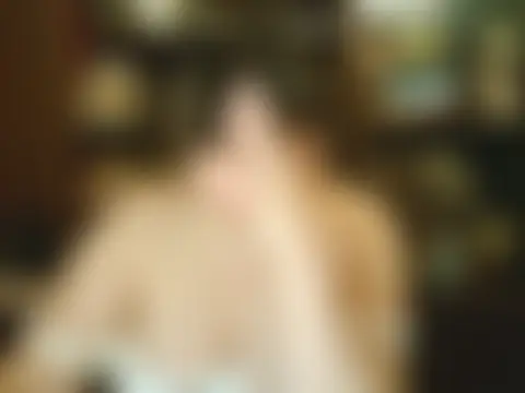 Pertunjukan Kamera Web CarrieQPeach