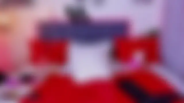 Ashley_Beensonn Webbikameraesitys