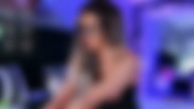 MashaReed_ Live Chatraum