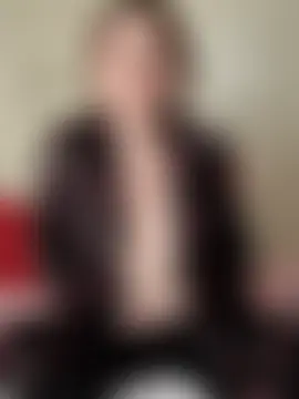 Chernoburka2206 Adlı Modelin Canlı XXX Sohbeti