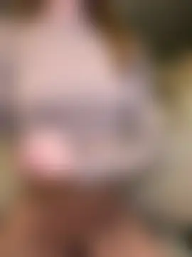 -AngelAri- Adlı Modelin Canlı Seks Kamerası Şovu