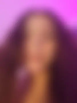 VickyHoult Adlı Modelin Canlı XXX Sohbeti