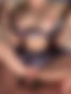 Seks show uživo modela socandyeva na kameri