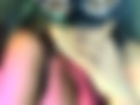 HEZALNUT Show in webcam