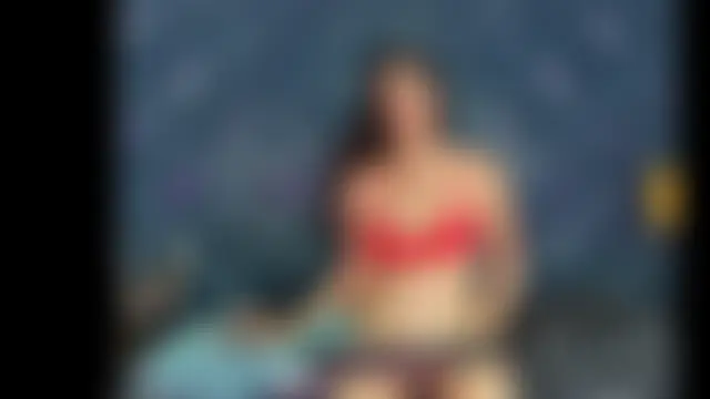 JuliaSinclair 即時 XXX 聊天