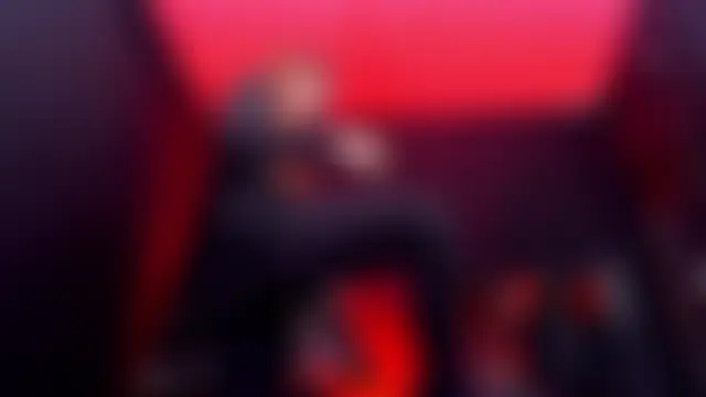 MiaaNoir লাইভ চ্যাট রুম