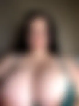 AMYRA_HOT – live chatrum