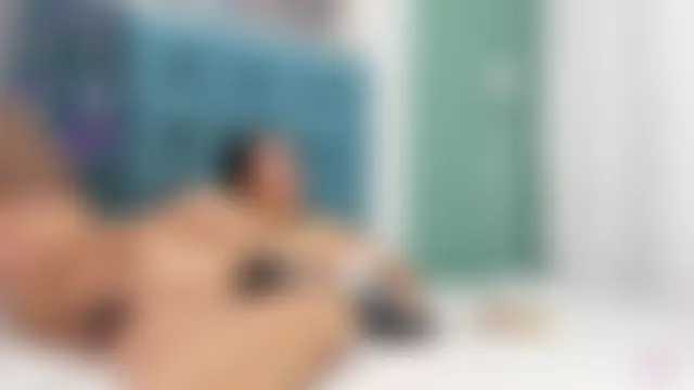 Chat soba uživo modela DinaDIRTY