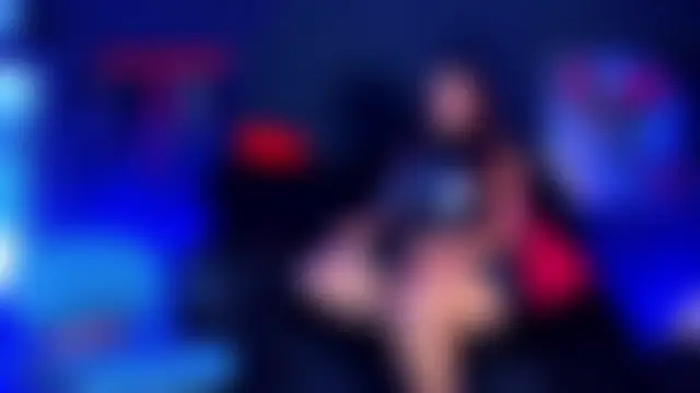 NikkiFlames – Kamerová šou