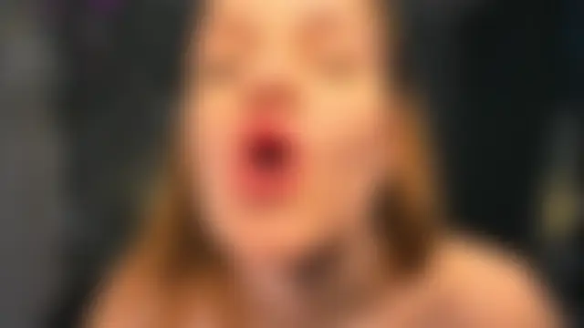 Pertunjukan Kamera Web OdellaFrake